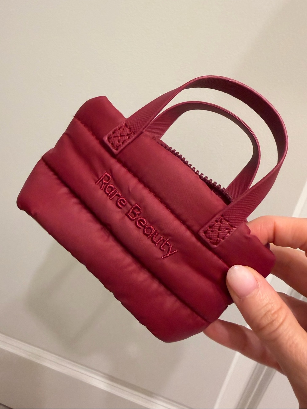 Rare Beauty Mini Zipper Bag Burgundy Trendy Tote